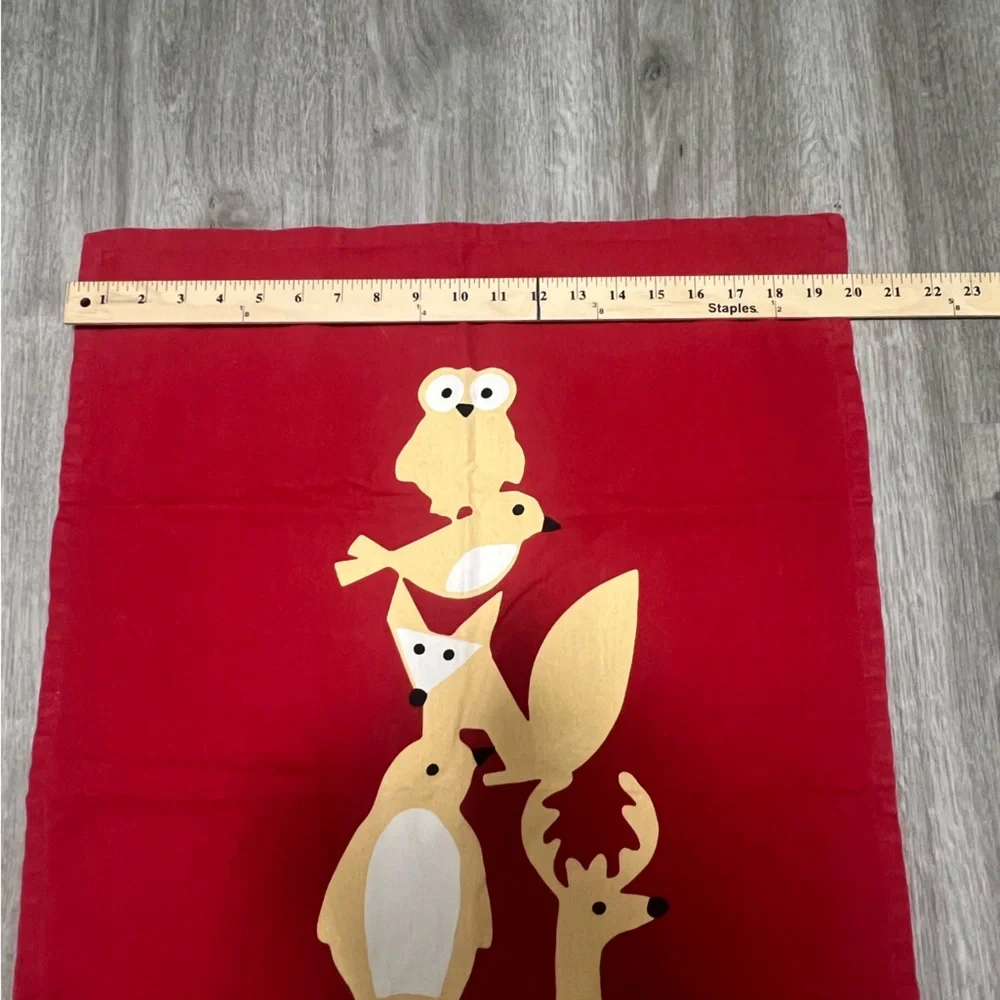 Crate&Barrel Christmas Red Kitchen Towel‎ w/ Winter Critters